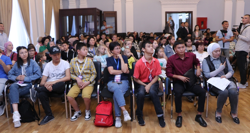 Боршайком Маалыматтык технологиялар боюнча «Kids IT Day» балдардын биринчи форумунун аянтчасы болуп калды