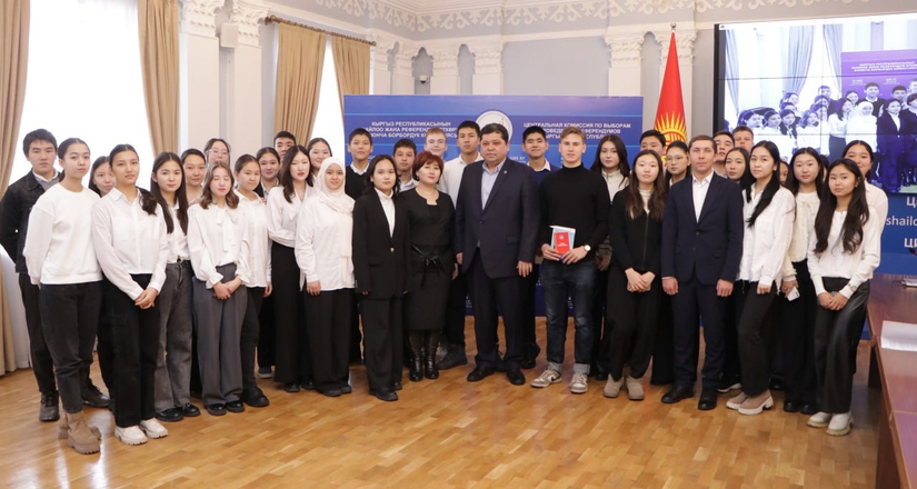 Бүткүл дүйнөлүк шайлоо күнү