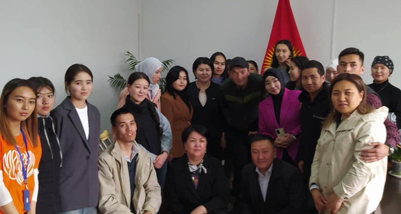 Нарын шаарындагы жаш жарандын мектеби